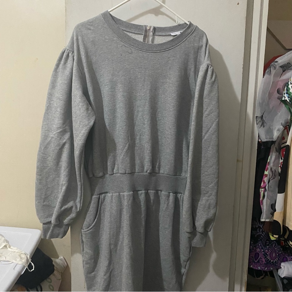 Fashion Nova Grey Puff-Sleeve Midi Sweatshirt Dress